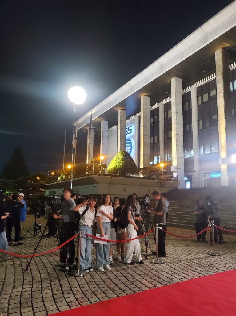 드라마 - 핸섬을 찾아라