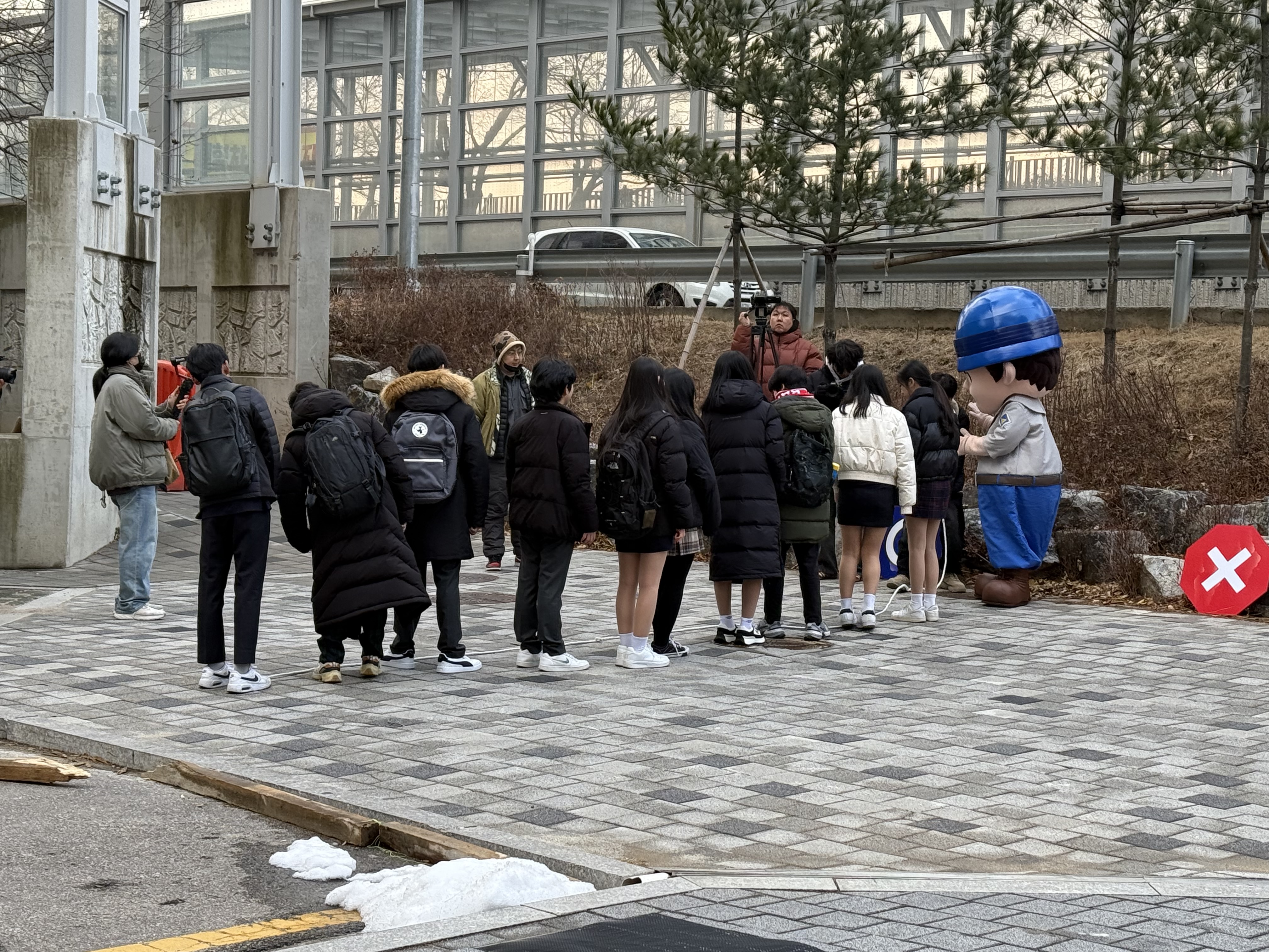 유튜브-<천방지축 블루>